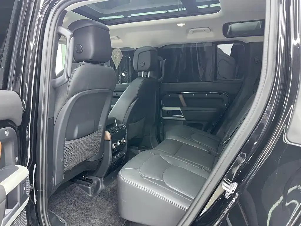 Land Rover Defender 2024 из CN, фото 8