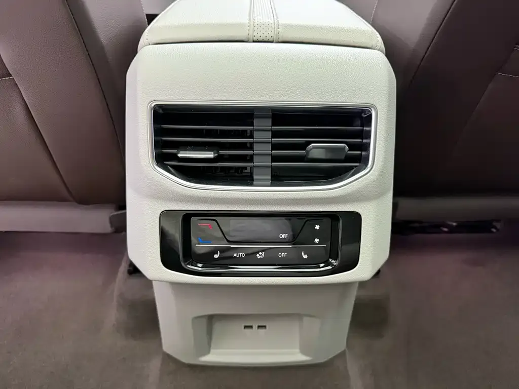 Volkswagen Talagon 2023 из CN, фото 3