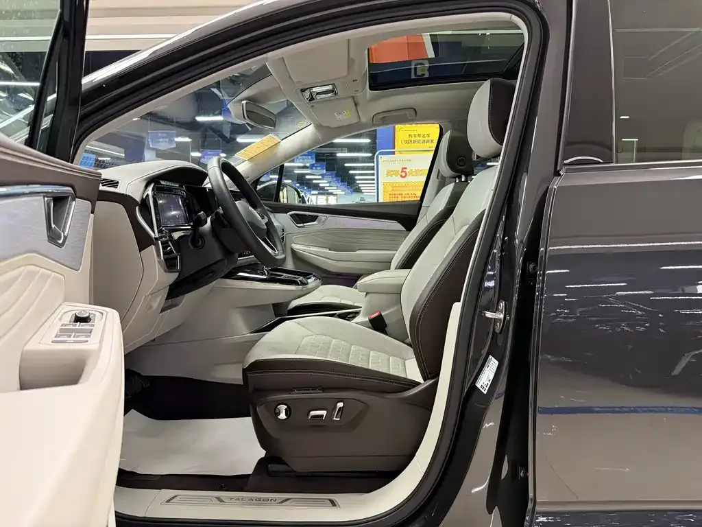Volkswagen Talagon 2023 из CN, фото 9