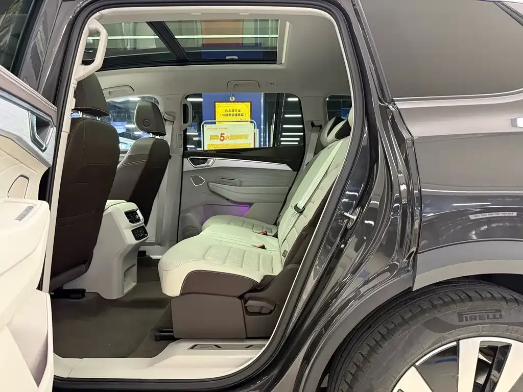Volkswagen Talagon 2023 из CN, фото 7