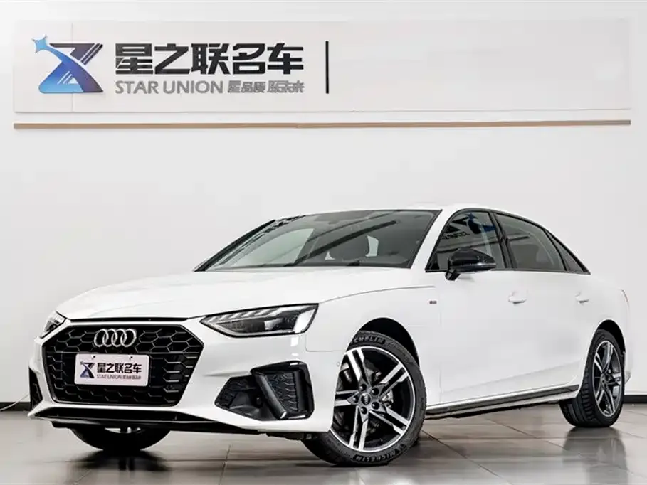 Audi A4L 2022 из CN, фото 5