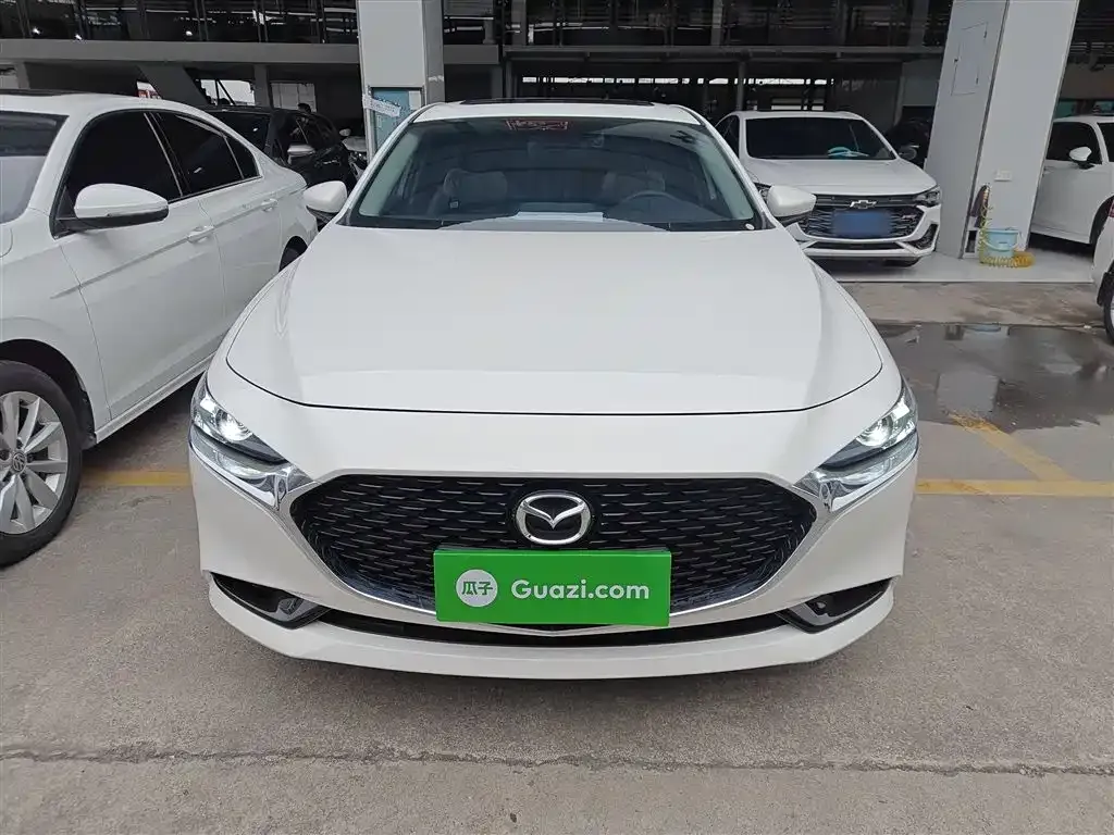 Mazda 3 Axela 2025 из CN, фото 4