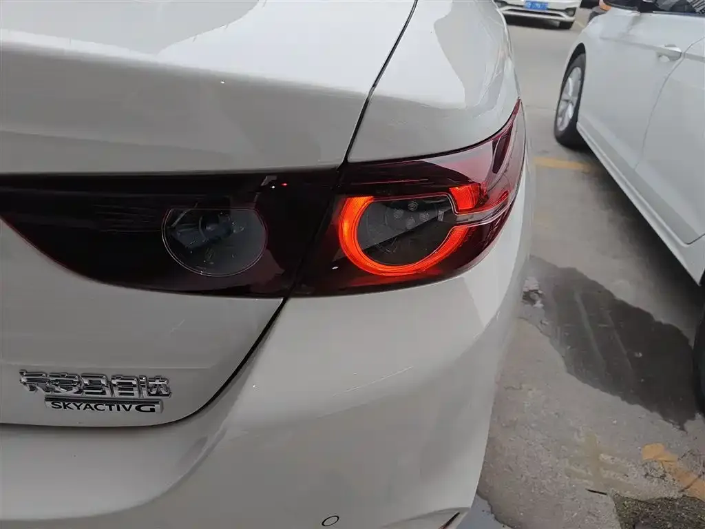 Mazda 3 Axela 2025 из CN, фото 9