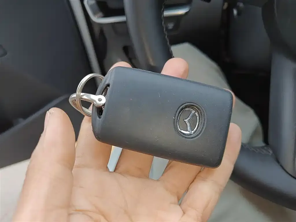 Mazda 3 Axela 2025 из CN, фото 8