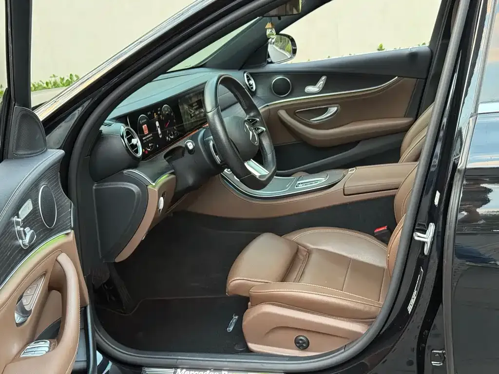 Mercedes-Benz E-Class 2021 из CN, фото 4