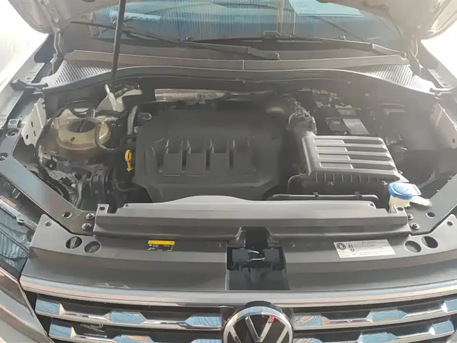 Volkswagen Tiguan L 2021 из CN, фото 4