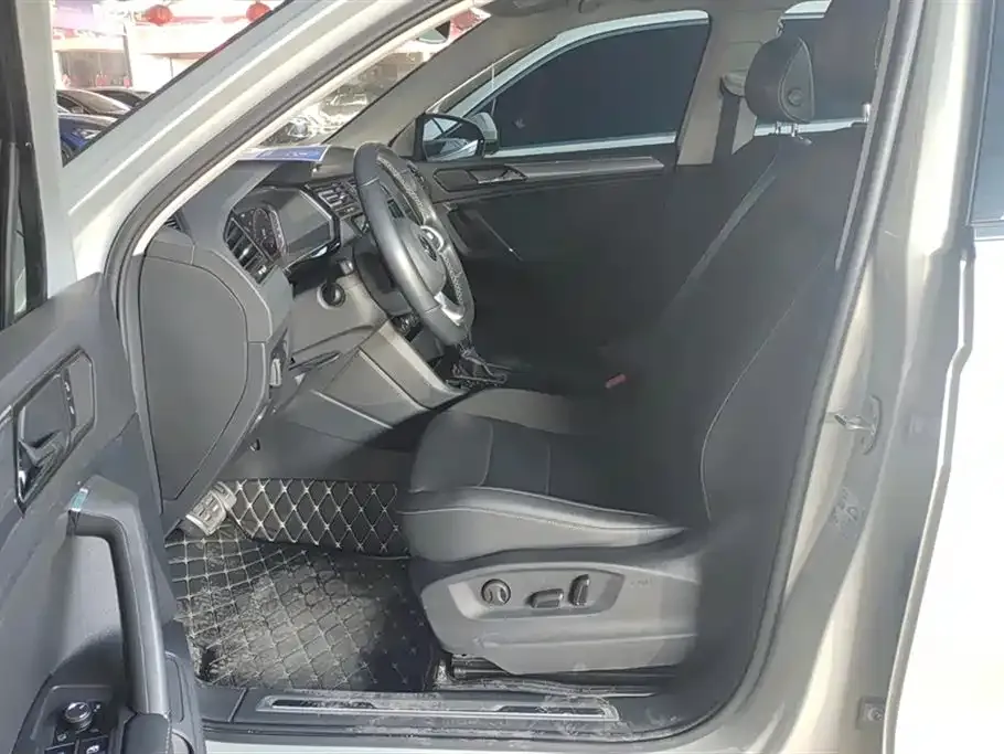 Volkswagen Tiguan L 2021 из CN, фото 6