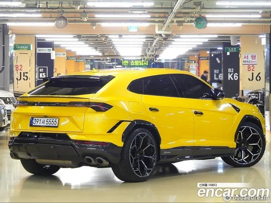 Lamborghini Urus 2023 из KR, фото 7