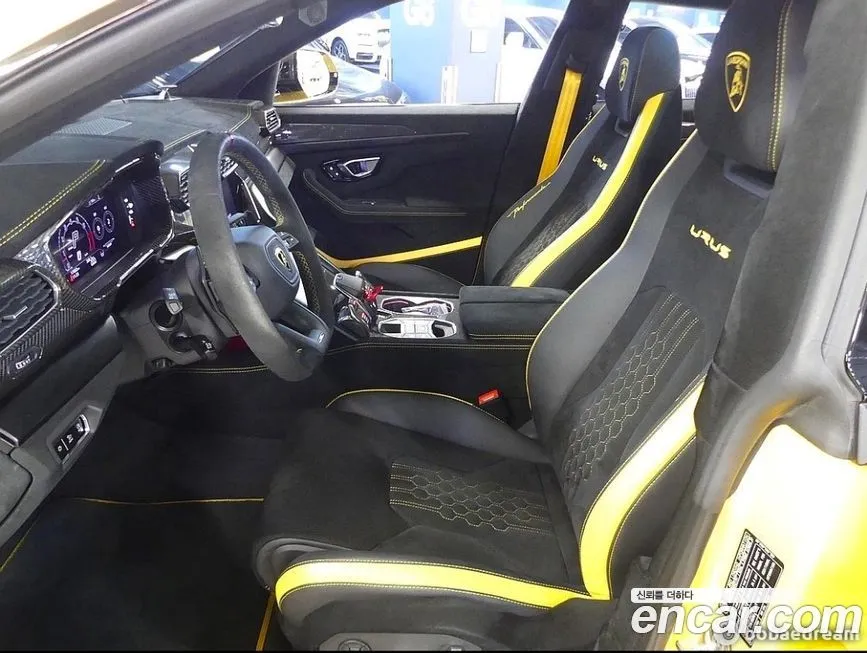 Lamborghini Urus 2023 из KR, фото 3