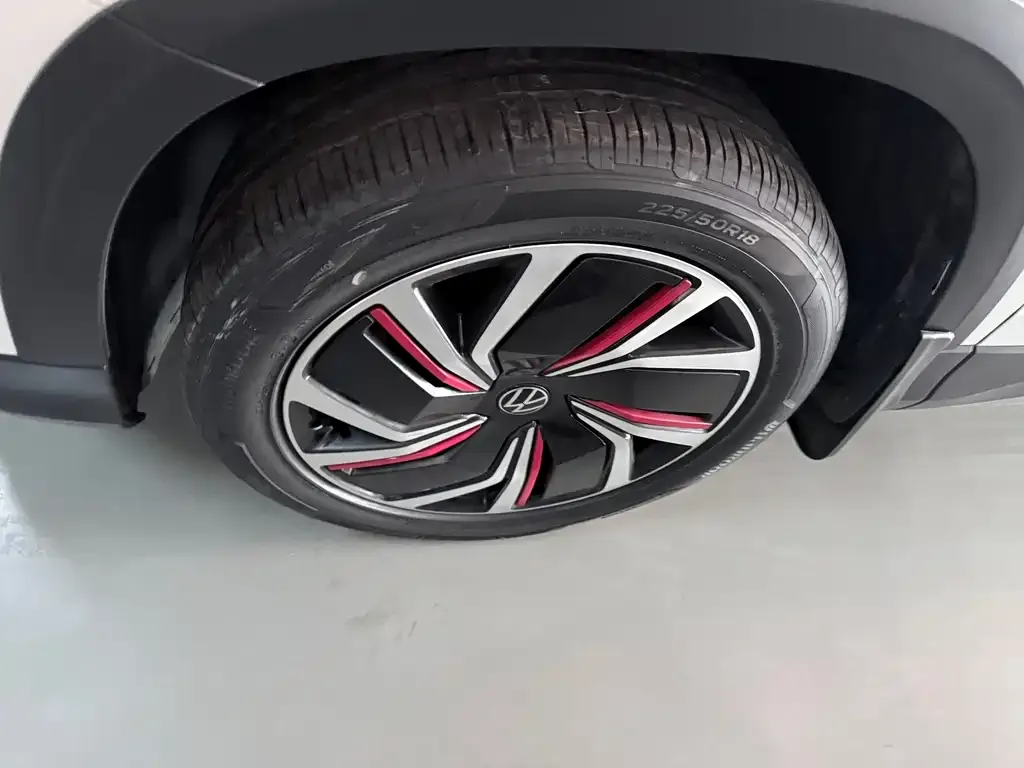 Volkswagen Tharu 2024 из CN, фото 5