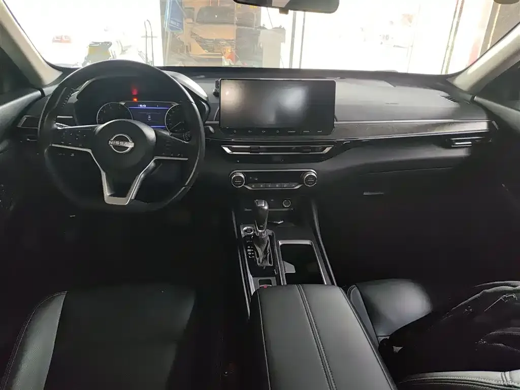 Nissan Teana 2023 из CN, фото 3