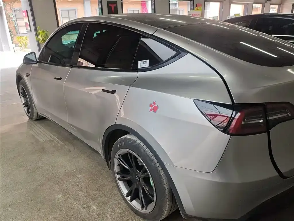 Tesla Model Y 2023 из CN, фото 8