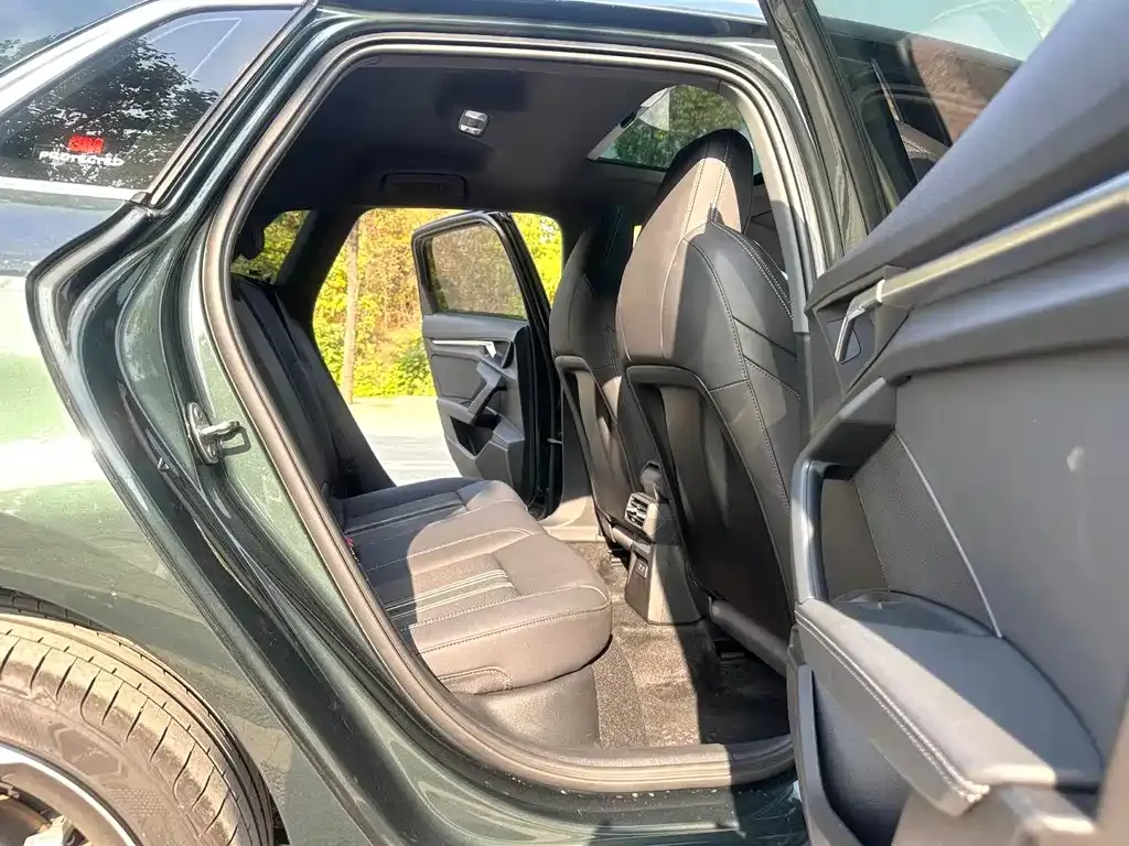 Audi A3 2023 из CN, фото 7