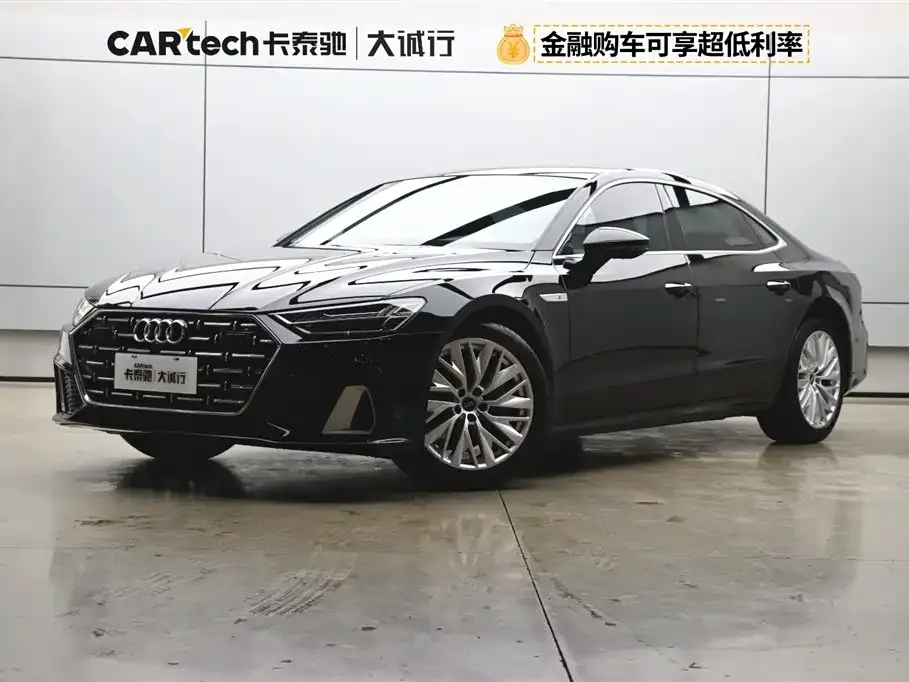 Audi A7L 2023 из CN, фото 1