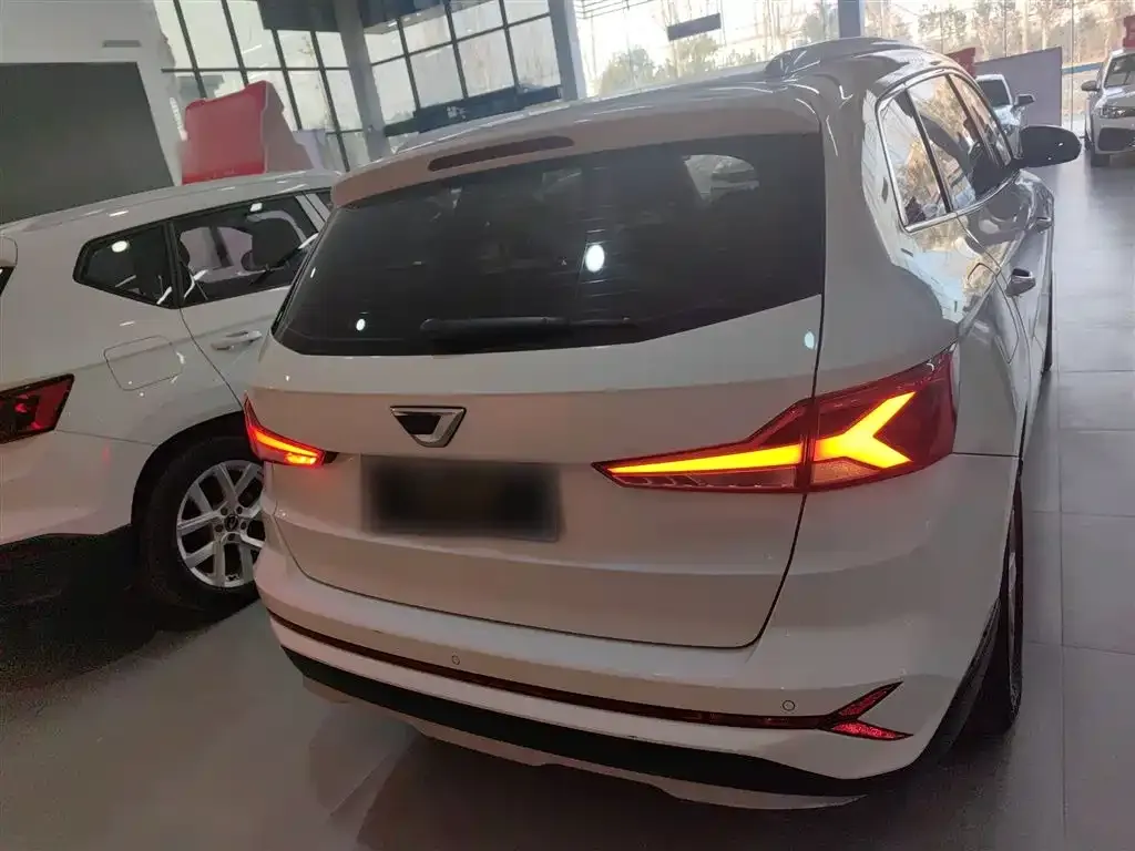 Jetta VS7 2023 из CN, фото 2