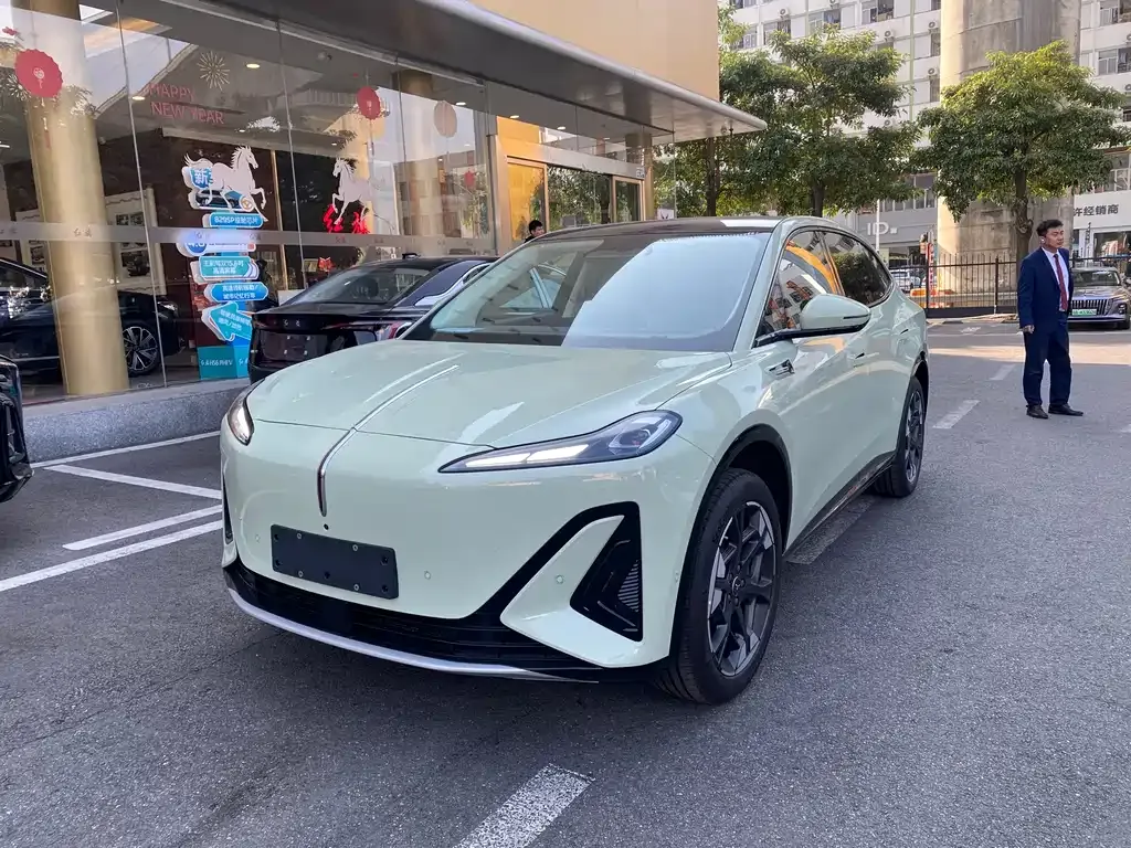 Hongqi Tiangong 06