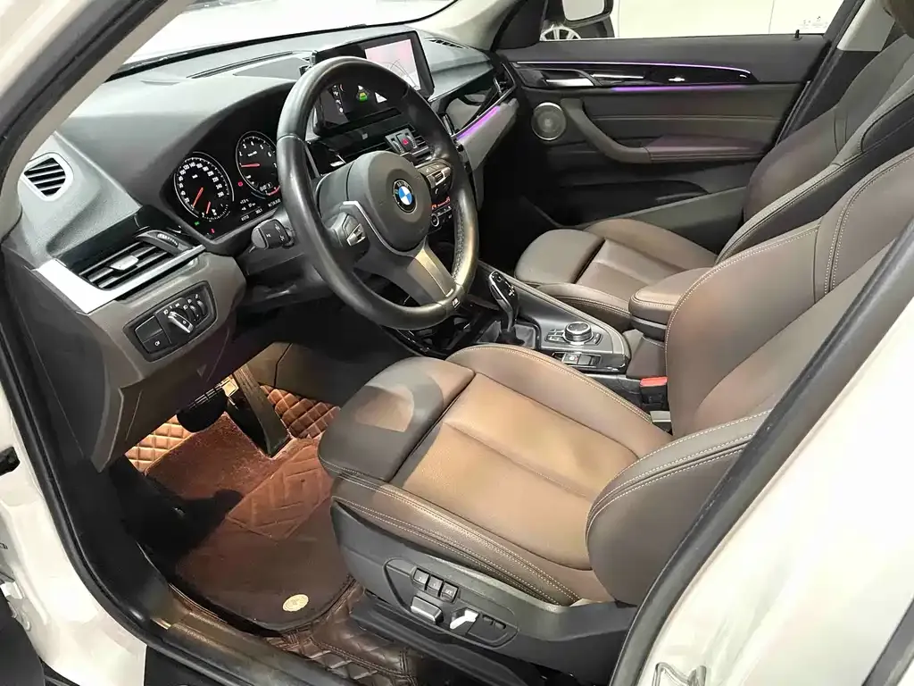 BMW X1 2022 из CN, фото 8