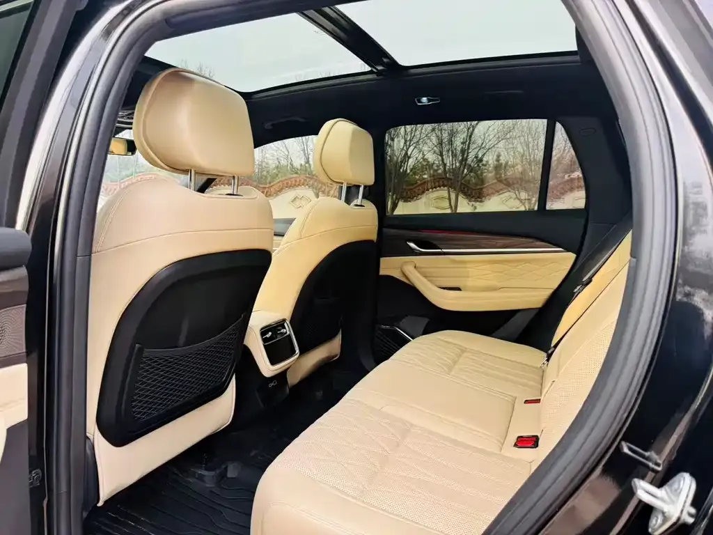 Geely Xingyue L 2025 из CN, фото 2