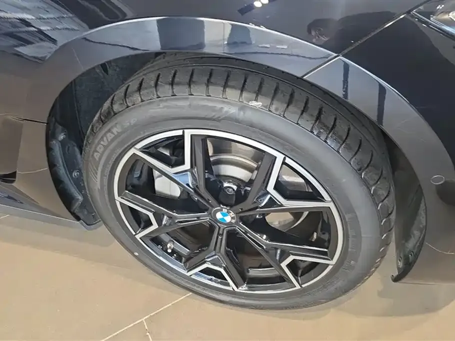 BMW i3 2024 из CN, фото 6