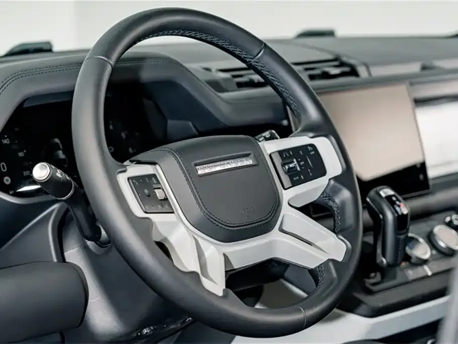 Land Rover Defender 2024 из CN, фото 5