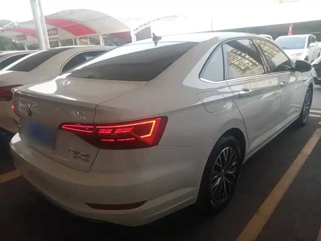 Volkswagen Sagitar 2021 из CN, фото 3
