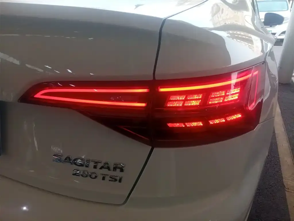 Volkswagen Sagitar 2021 из CN, фото 6