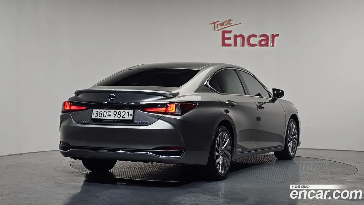 Lexus ES 2021 из KR, фото 3