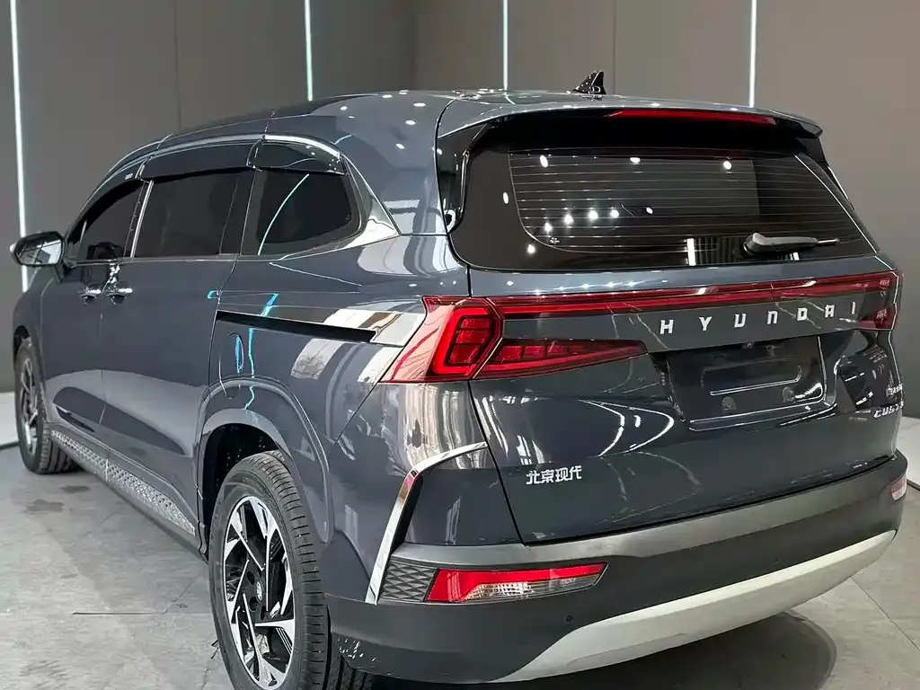 Hyundai Custo — фото 3