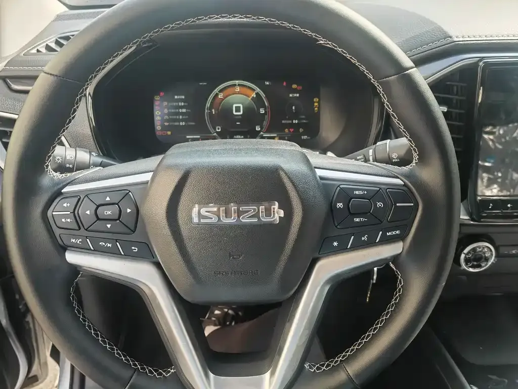 Isuzu Lingtuo 2026 из CN, фото 8