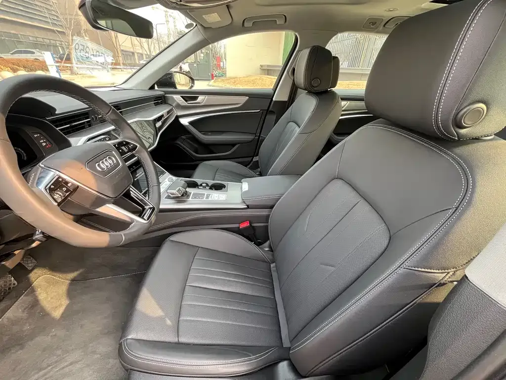 Audi A6 (Import) 2025 из CN, фото 7