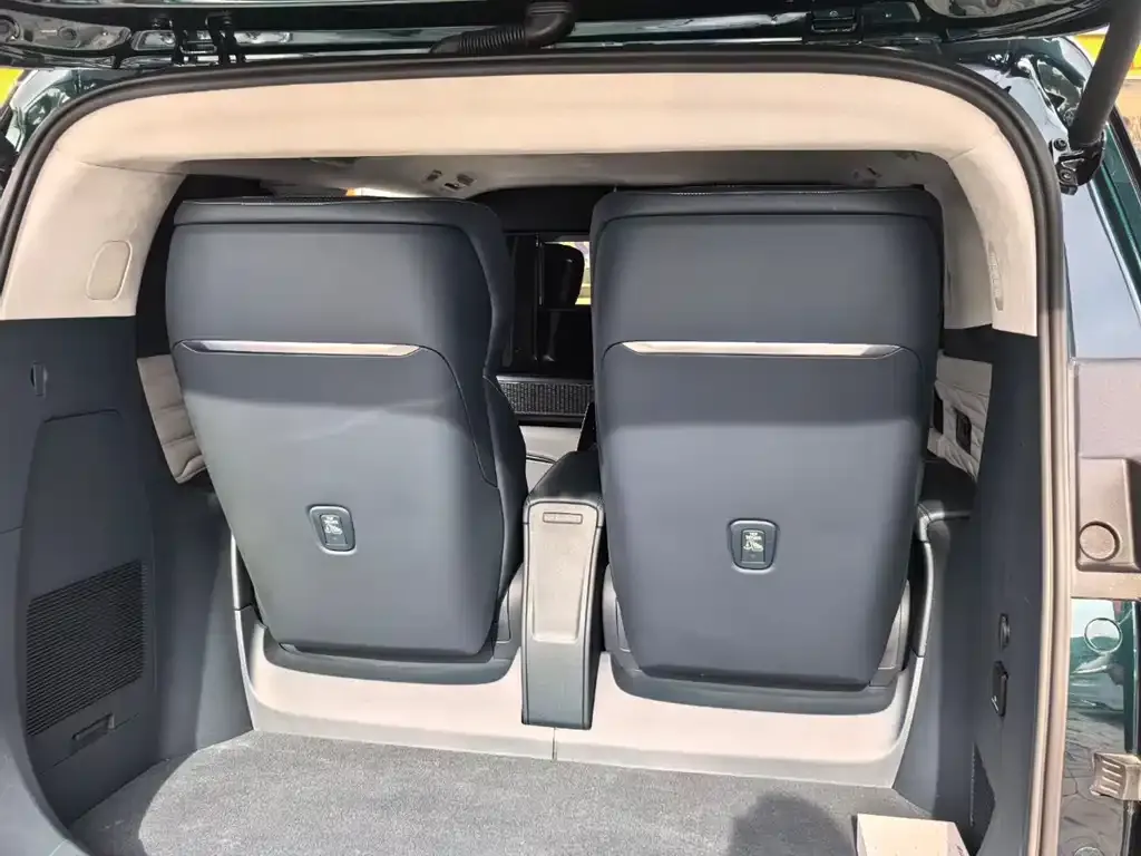 Buick Century 2023 из CN, фото 8