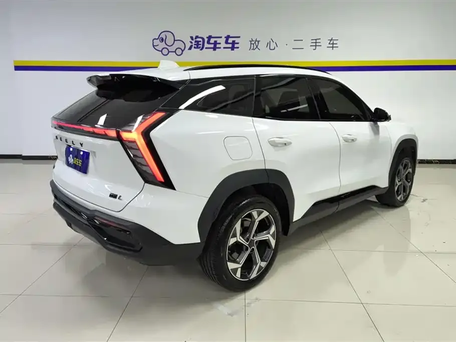Geely Boyue L — фото 7