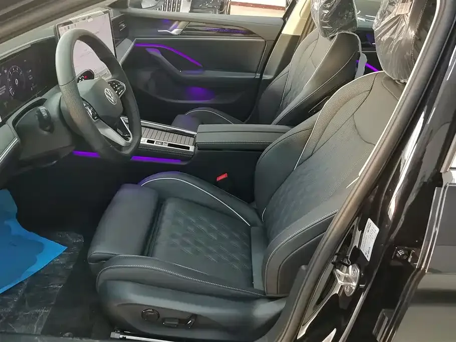 Volkswagen Magotan 2025 из CN, фото 10