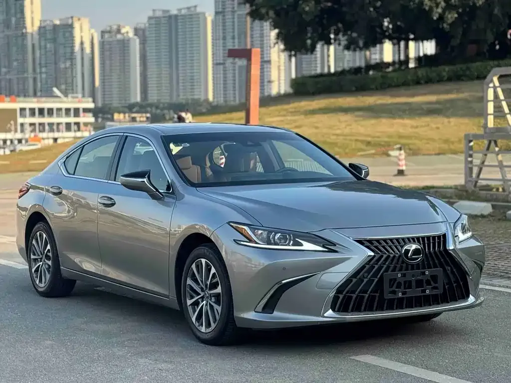 Lexus ES 2023 из CN, фото 8