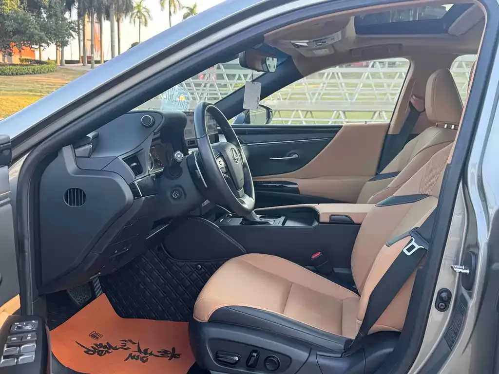 Lexus ES 2023 из CN, фото 7