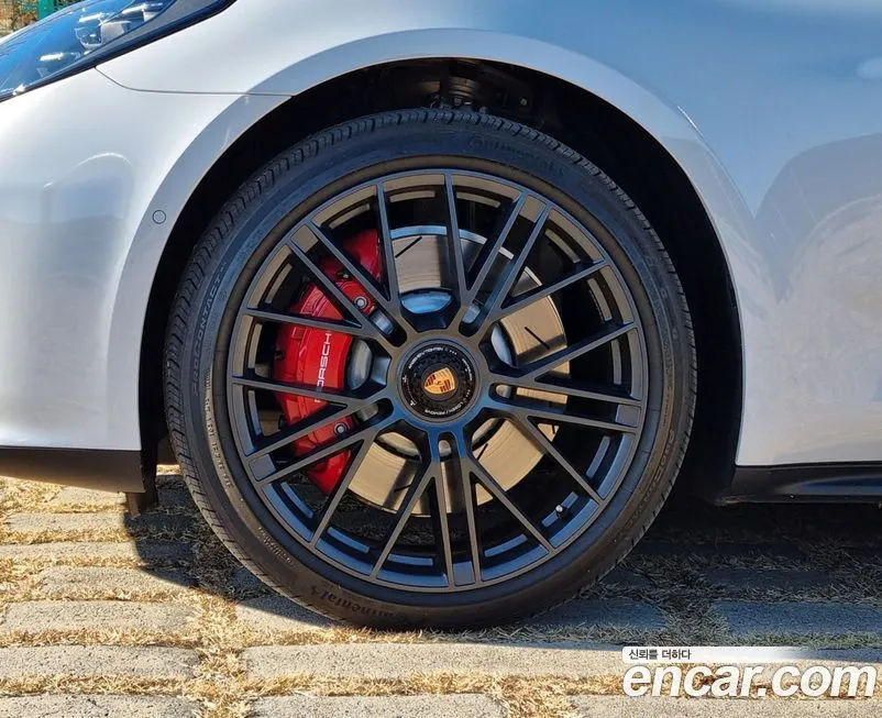 Porsche Panamera 2025 из KR, фото 5