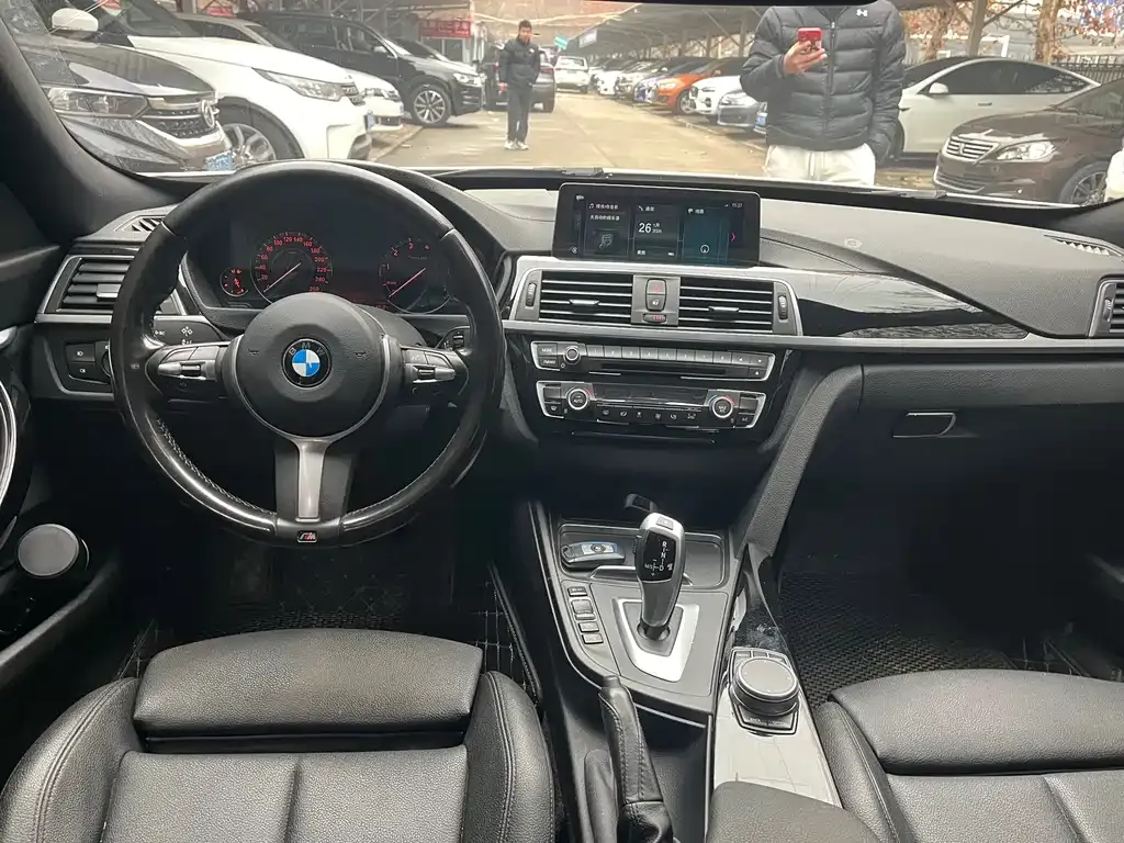 BMW 3 Series GT 2021 из CN, фото 9
