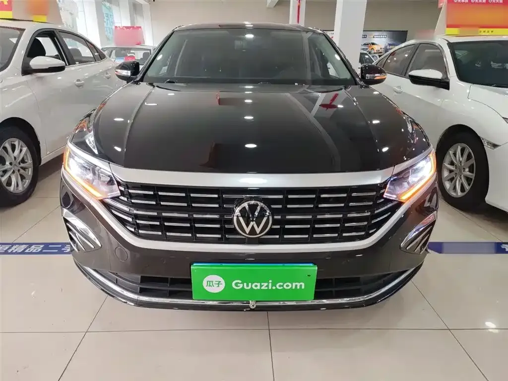 Volkswagen Passat 2023 из CN, фото 10