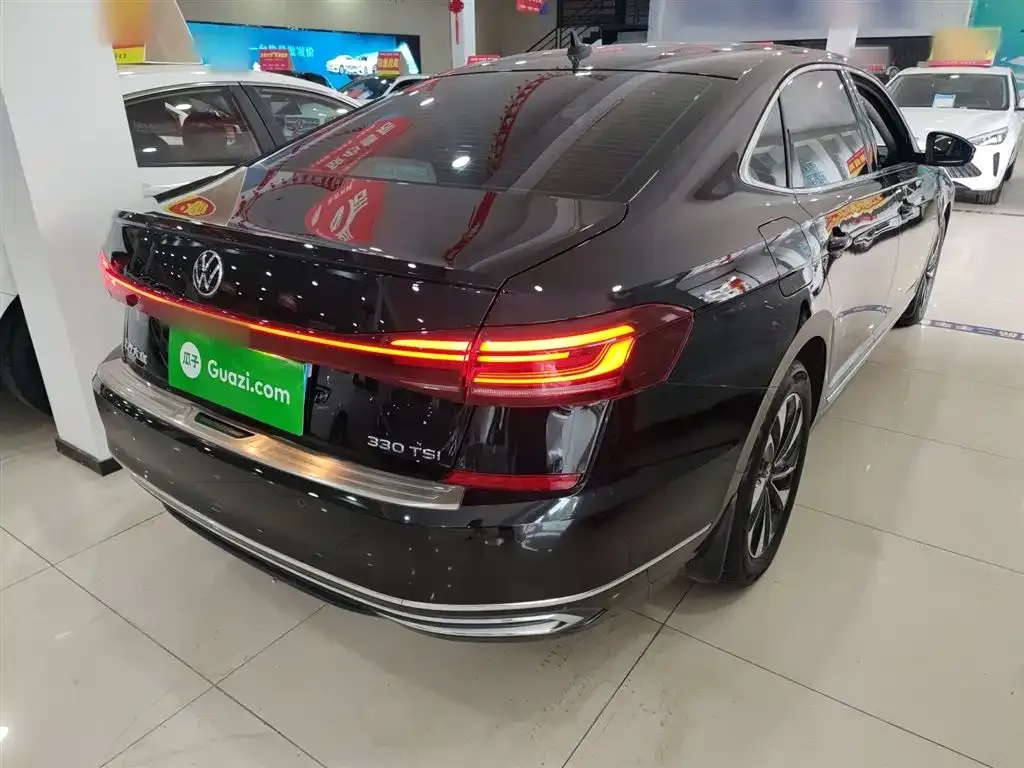 Volkswagen Passat 2023 из CN, фото 5