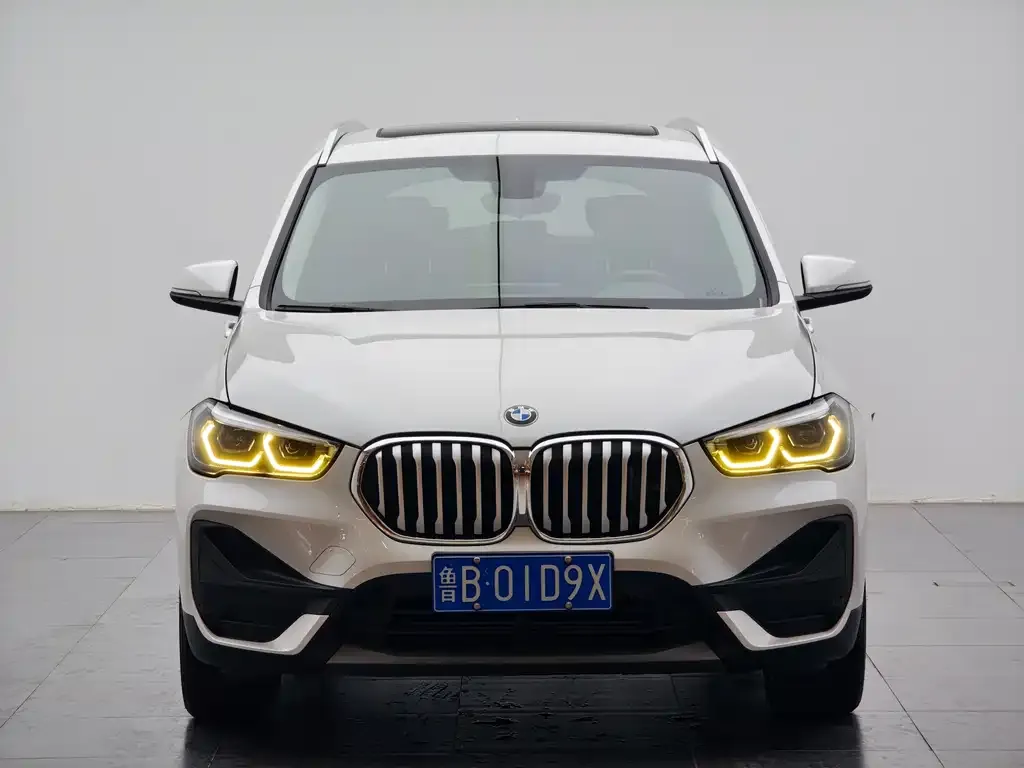 BMW X1 2022 из CN, фото 1