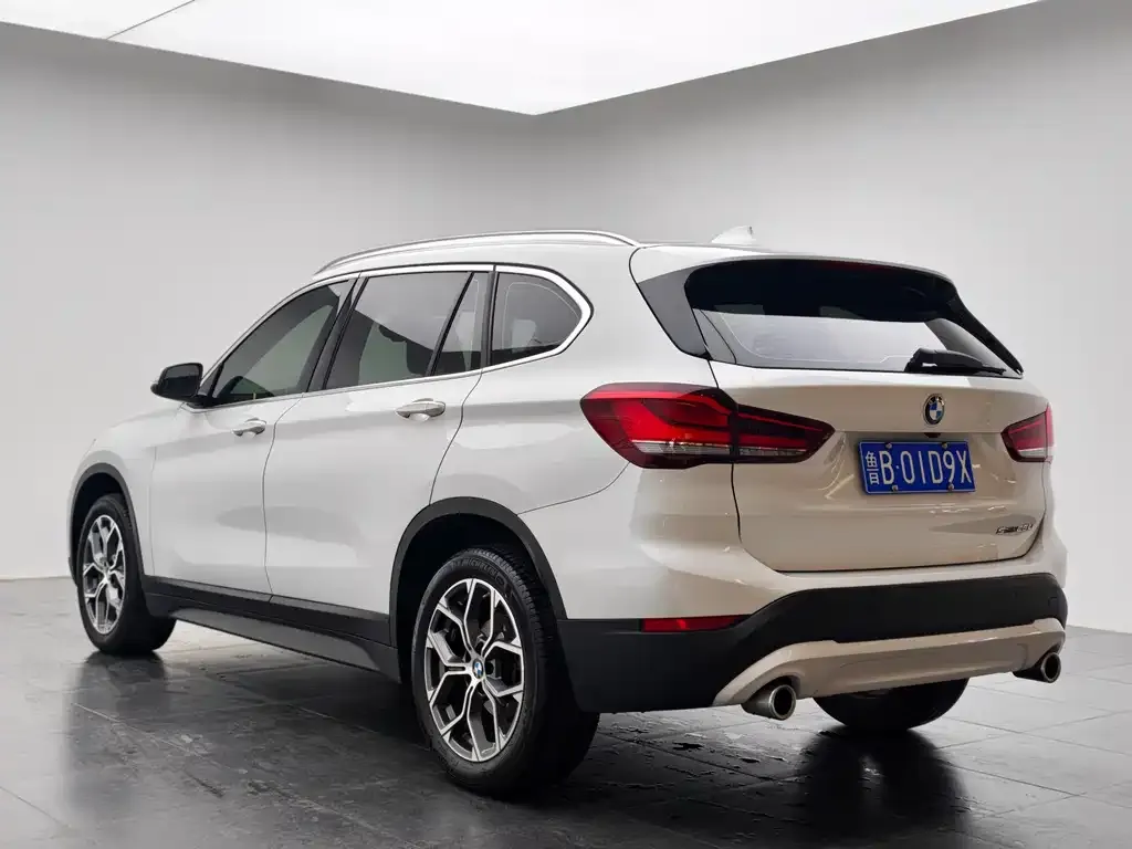 BMW X1 2022 из CN, фото 5