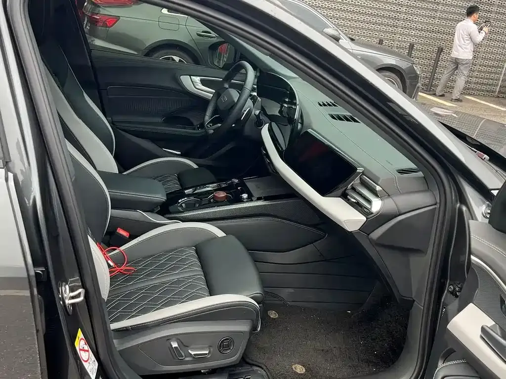 Audi A5L 2025 из CN, фото 8