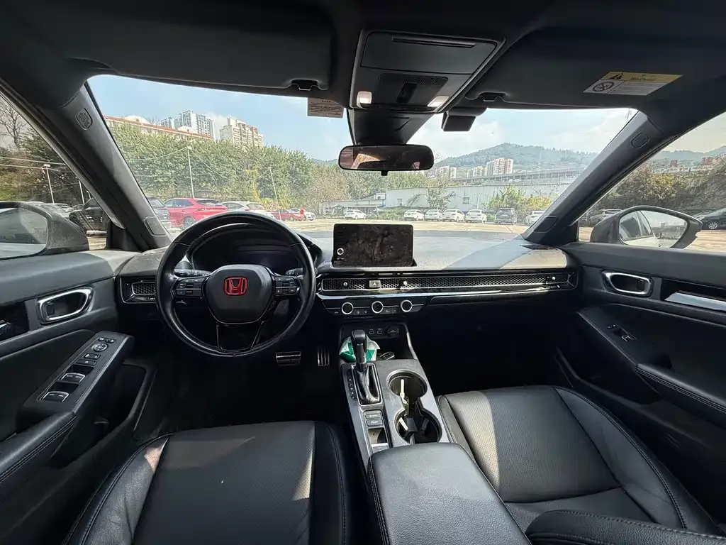 Honda Civic 2022 из CN, фото 10
