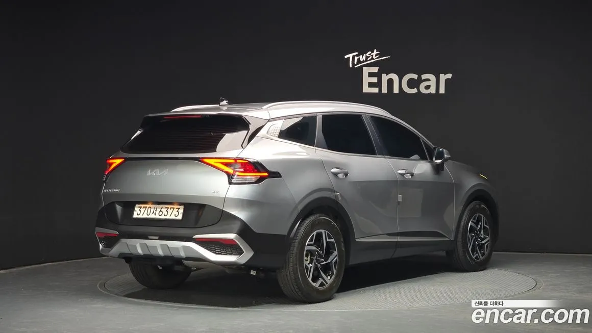 Kia Sportage — фото 7