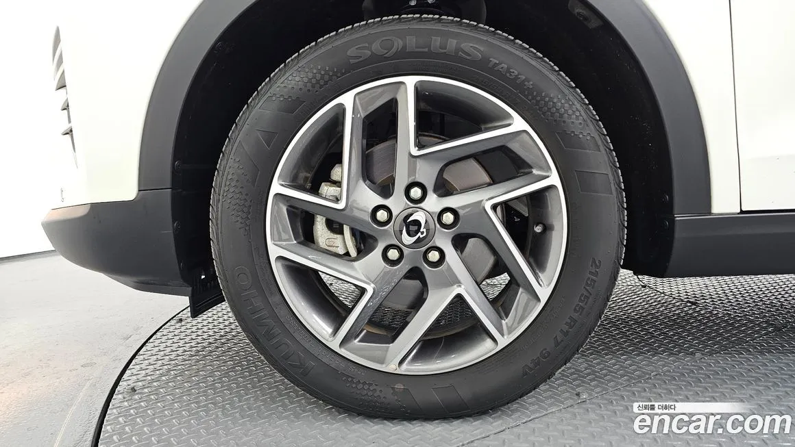 KG Mobility (Ssangyong) TIBOLI 2024 из KR, фото 6