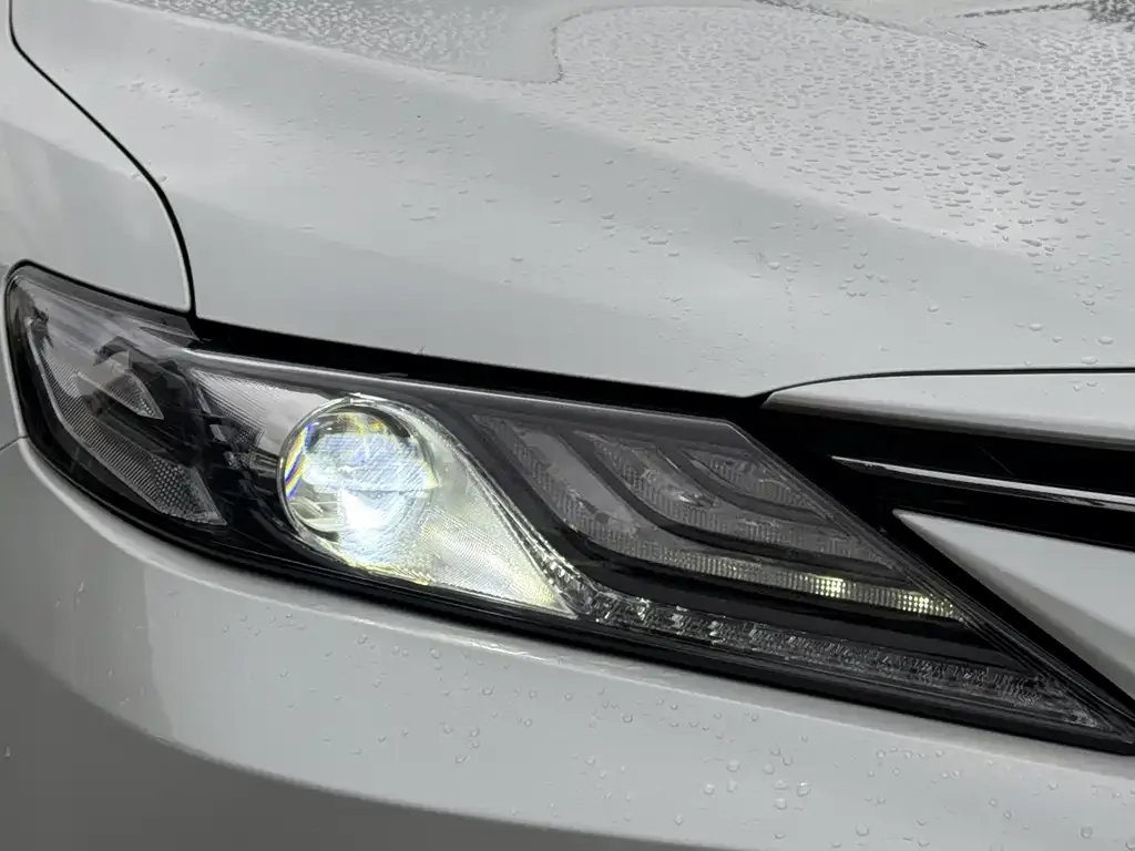 Toyota Camry 2024 из CN, фото 2