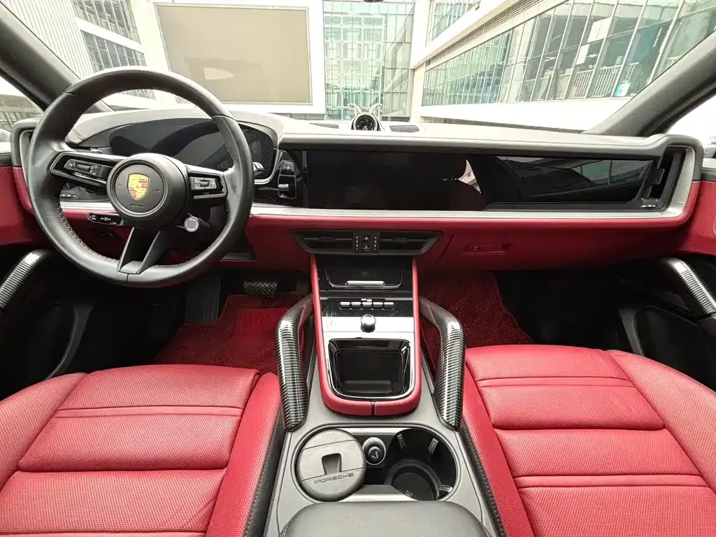 Porsche Cayenne 2024 из CN, фото 4