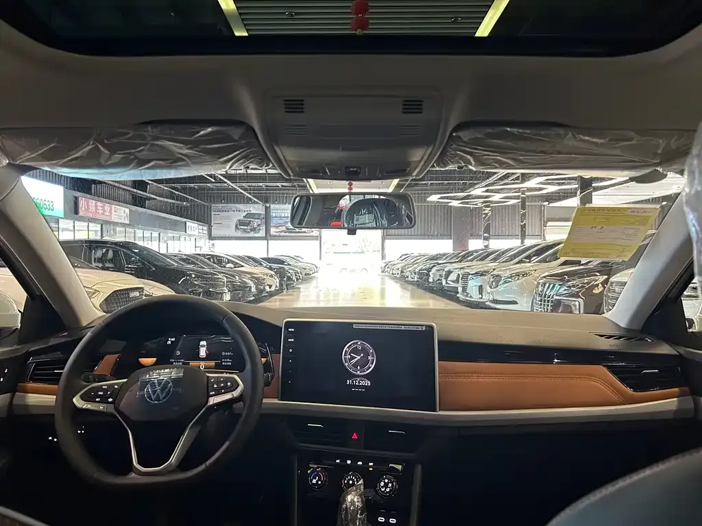 Volkswagen Bora 2025 из CN, фото 6