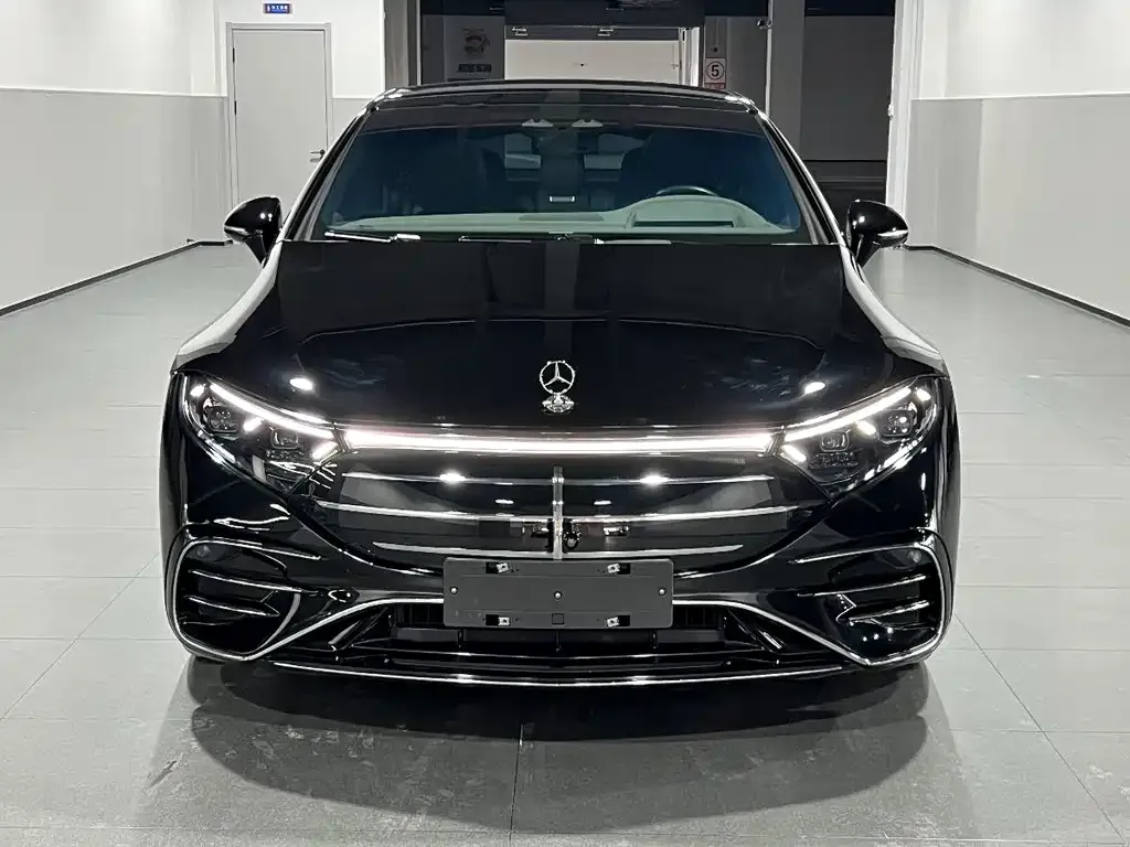 Mercedes-Benz EQS 2023 из CN, фото 2