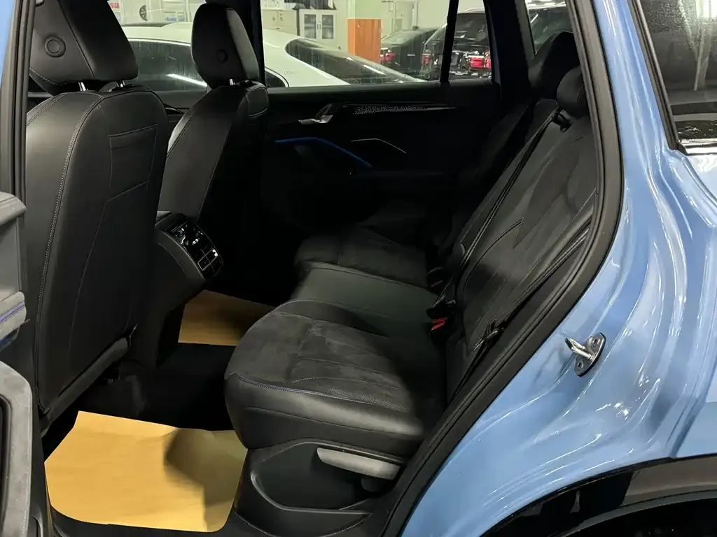 Volkswagen Tiguan L 2024 из CN, фото 6
